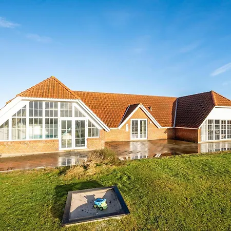 Family-friendly With Pool, Located Close To The North Sea In Vrist,