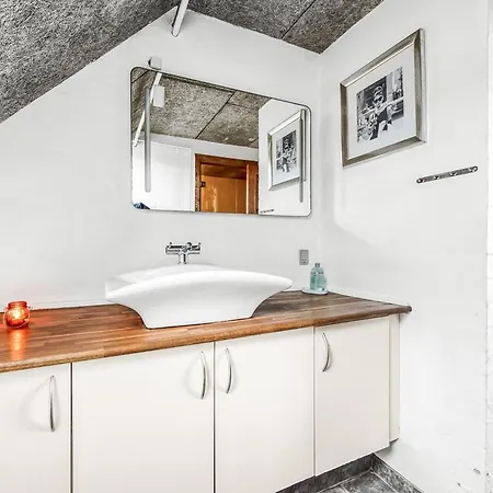 Family-friendly With Pool, Located Close To The North Sea In Vrist Harboør