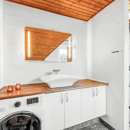 Family-friendly With Pool, Located Close To The North Sea In Vrist, Holiday home Harboor