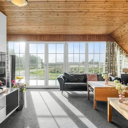 Family-friendly With Pool, Located Close To The North Sea In Vrist, Holiday home Harboor